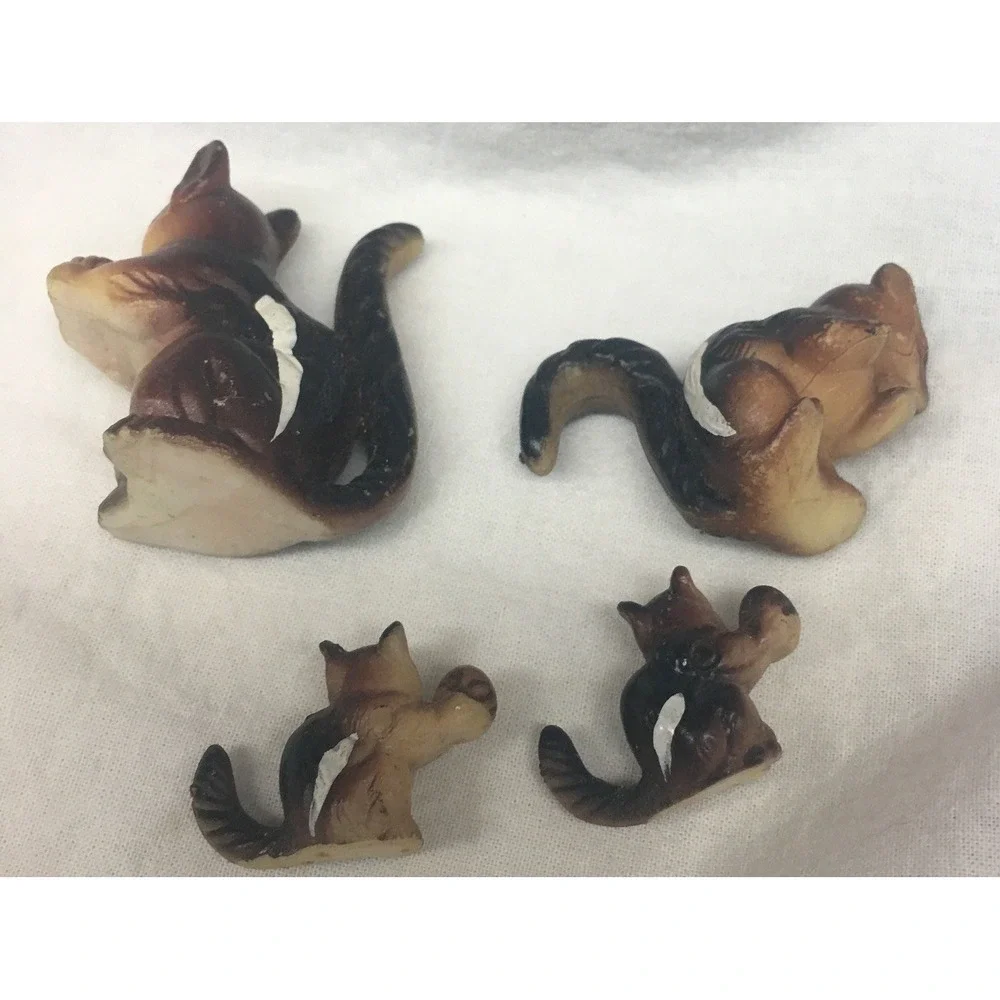 Vintage 4 Miniature Family of Chipmunks Squirrels Figurines